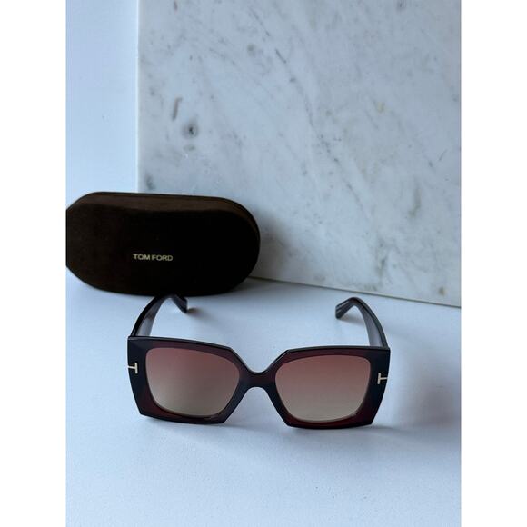 NEW Tom Ford TF921 Jacquetta Burgundy Square Sunglasses $475 - Picture 3 of 6